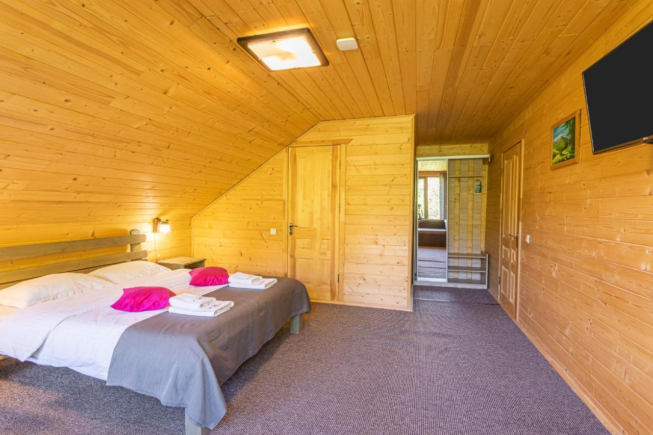Konopka Guest House Bukovel Exterior photo