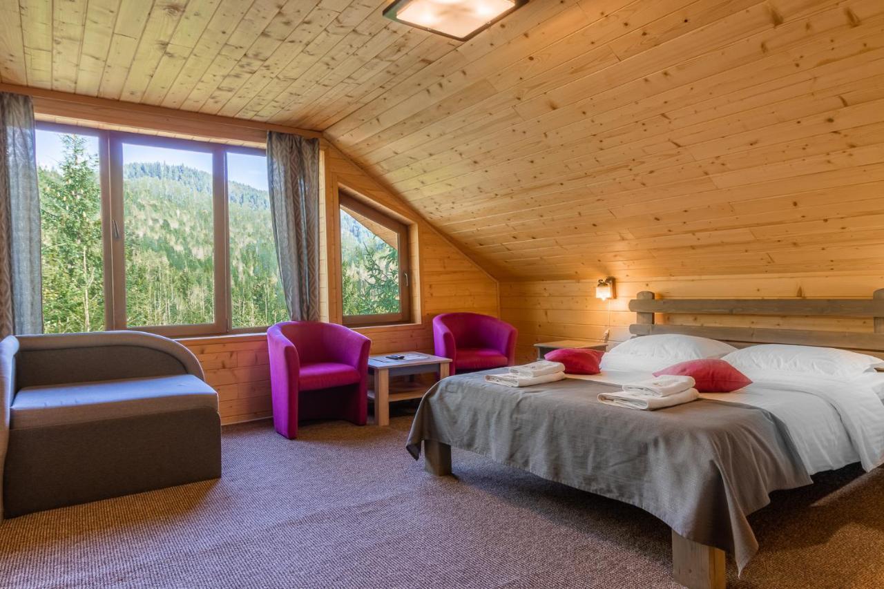Konopka Guest House Bukovel Exterior photo