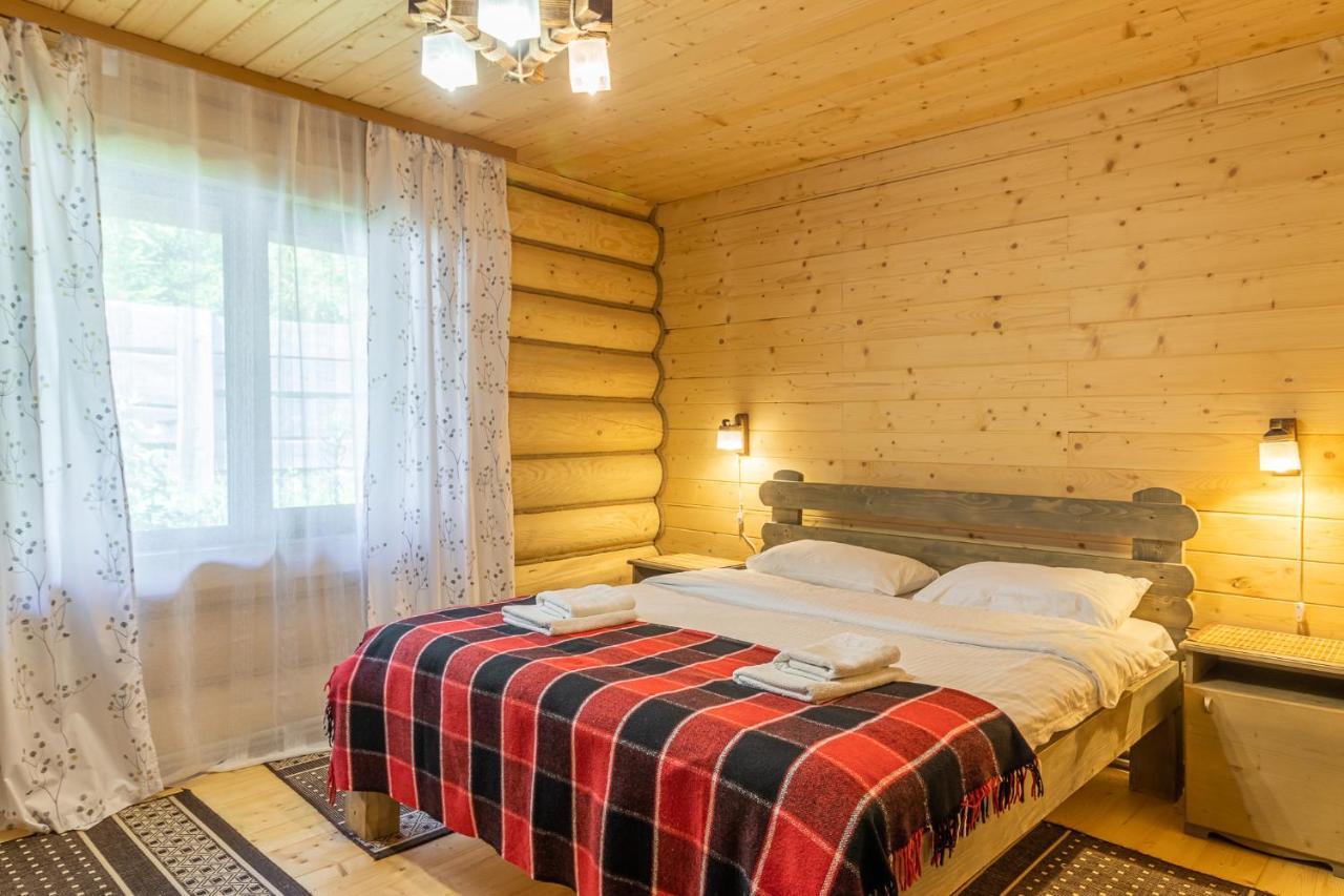 Konopka Guest House Bukovel Exterior photo