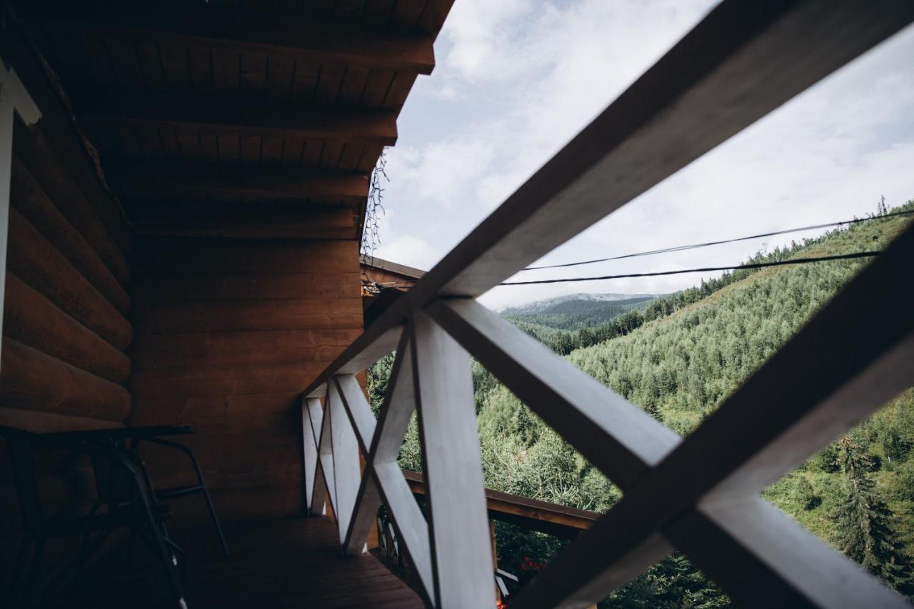 Konopka Guest House Bukovel Exterior photo