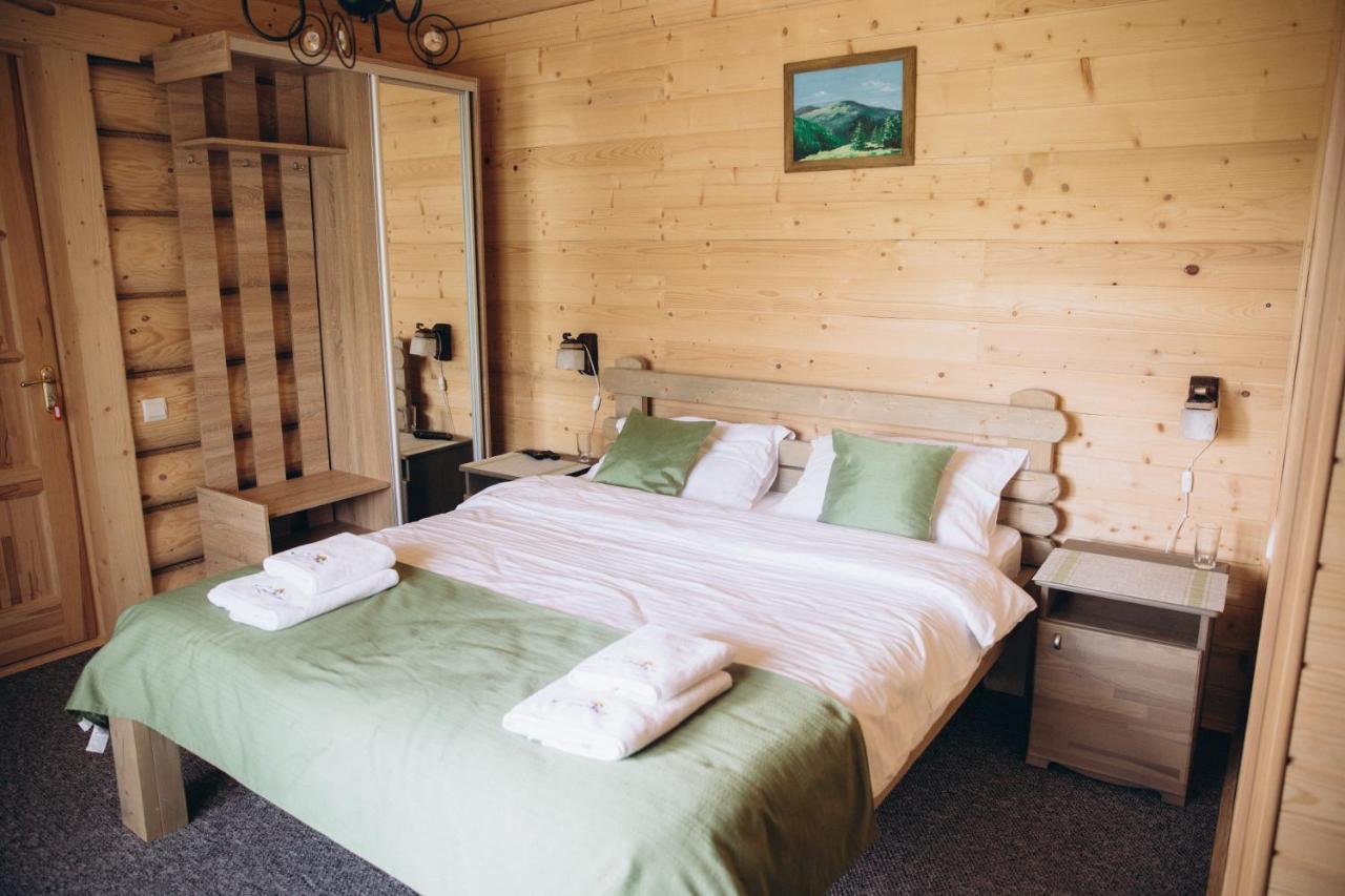 Konopka Guest House Bukovel Exterior photo